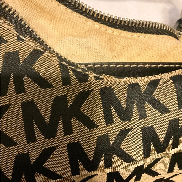 MICHAEL KORS Vintage Black Signature Bedford Hobo Shoulder Bag - Picture 6 of 8